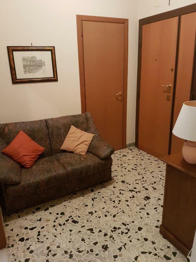 Mammo's House